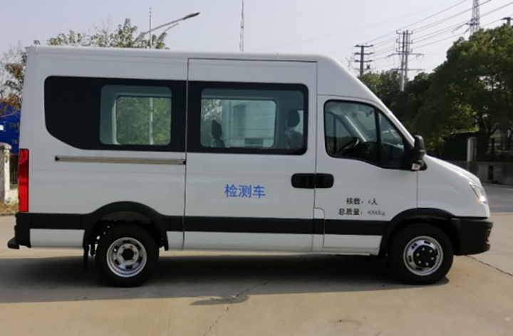 依維柯防疫檢測(cè)、監(jiān)測(cè)車